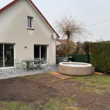Casa vacanze Large House With Terrace And Garden In Cucq