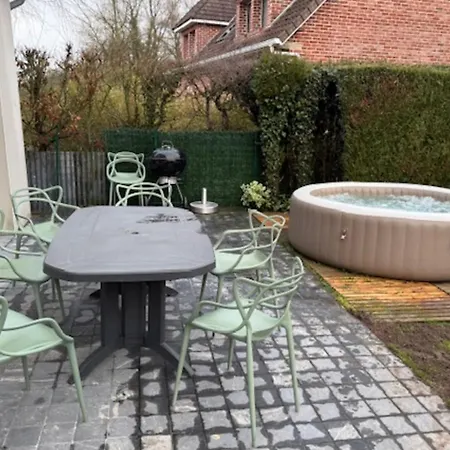 Casa vacanze Large House With Terrace And Garden In *
