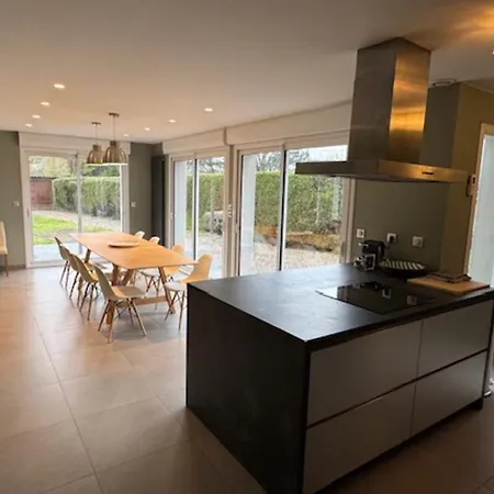 Large House With Terrace And Garden In *