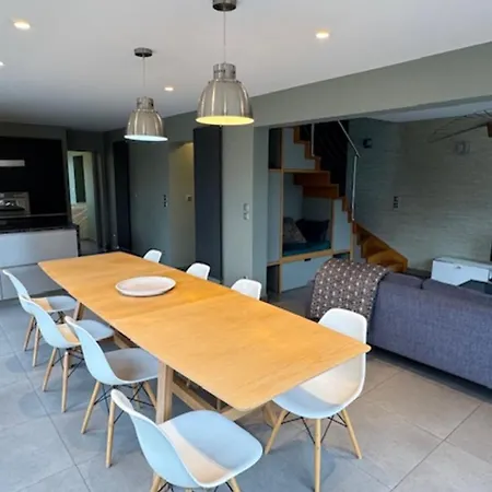 Large House With Terrace And Garden In *