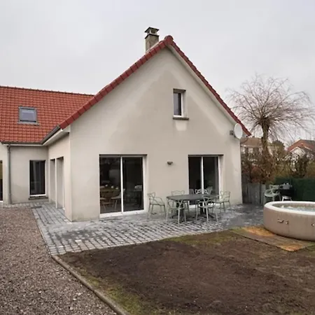 Large House With Terrace And Garden In *